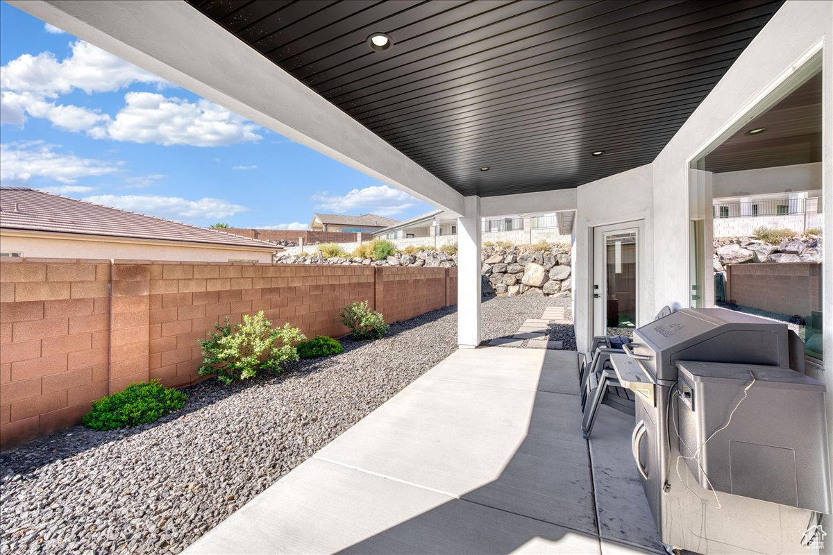 FIREROCK PH 1 - Residential