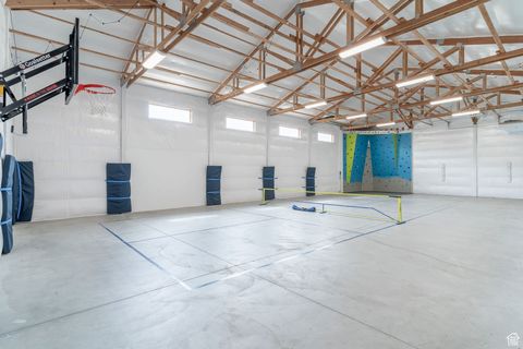 MLS: 2078486