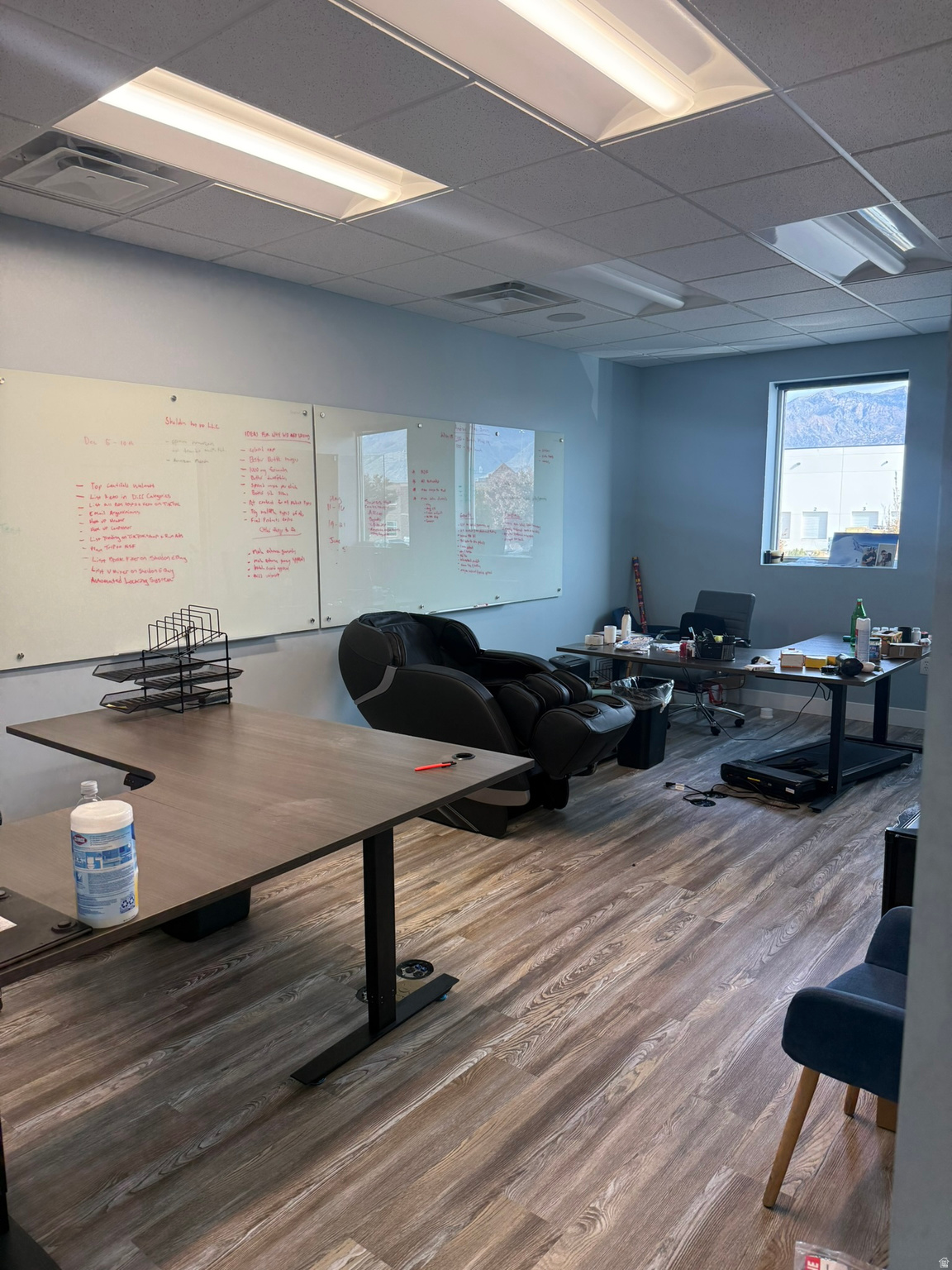 NORTHSHORE CORPORATION CENTER - Commercial Lease