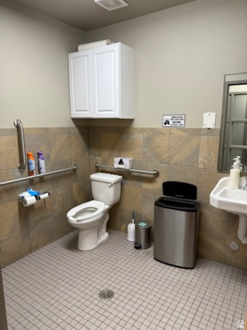 NORTHSHORE CORPORATION CENTER - Commercial Lease