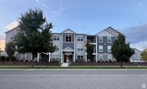 Tiny photo for 103 W SEASONS DR N, Vineyard, UT 84058 (MLS # 2107488)