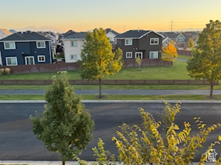 WATERS EDGE - Residential