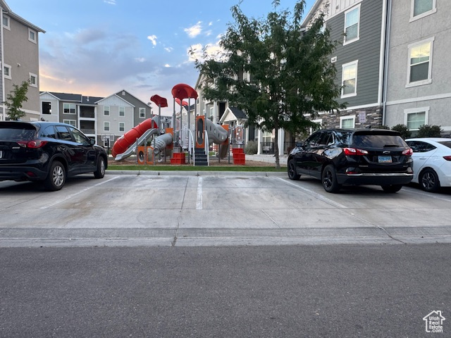 WATERS EDGE - Residential
