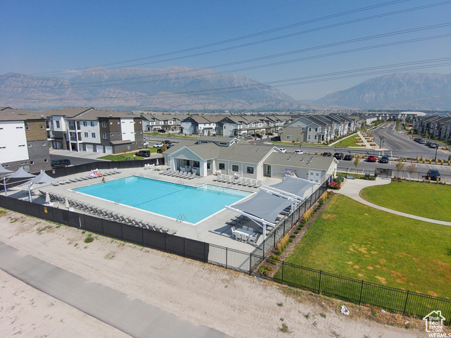WATERS EDGE - Residential