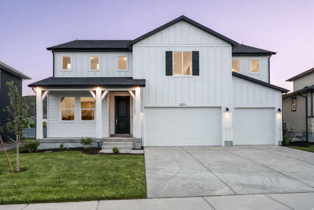 Photo of 7275 N EVANS RANCH DR, Eagle Mountain, UT 84005 (MLS # 2177422)