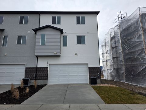 Tiny photo for 1376 E 1280 N #06-22, Payson, UT 84651 (MLS # 2128776)