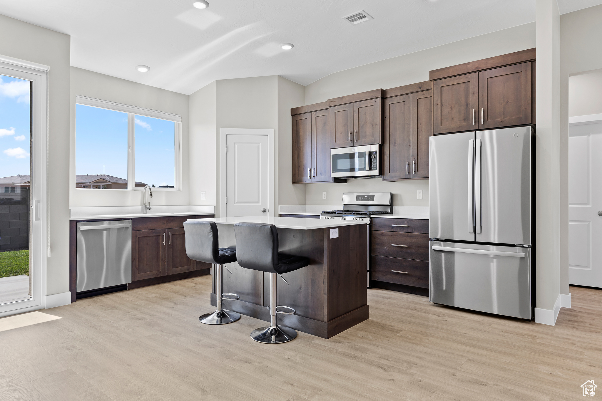 PEREGRINE POINTE WEST 2 - Residential