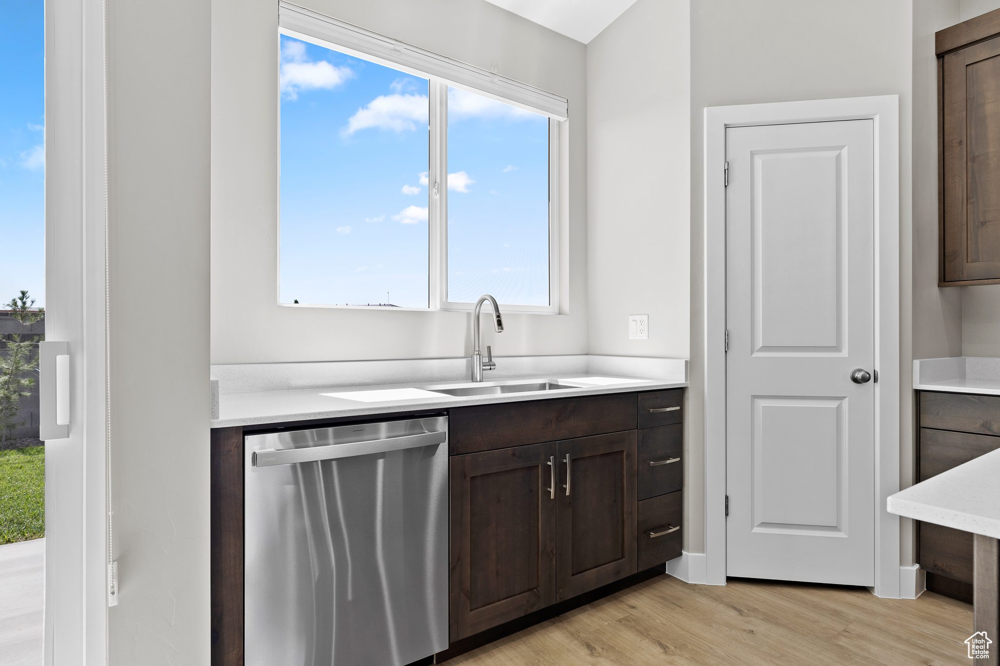 PEREGRINE POINTE WEST 2 - Residential
