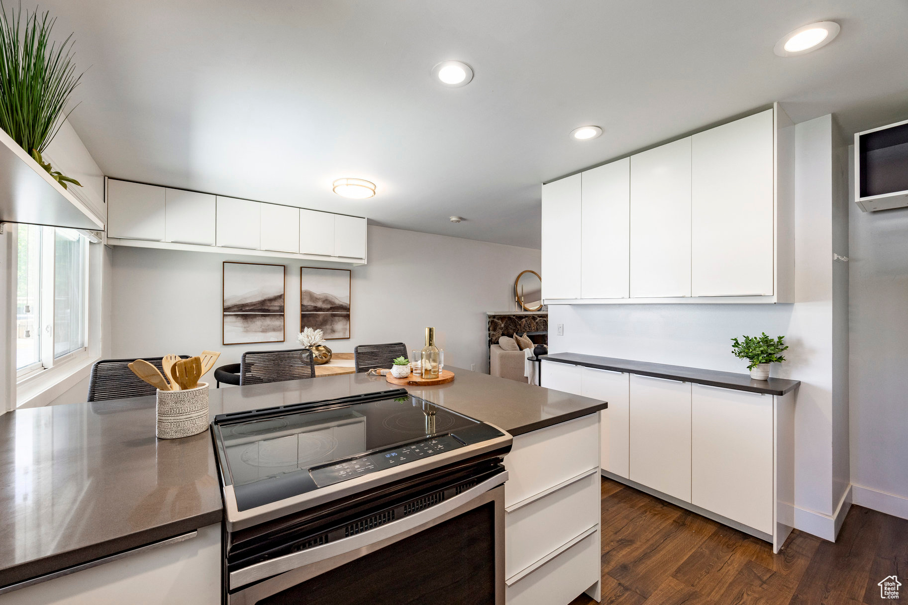 1151 E Chevy Chase Dr, Murray, Utah image 8