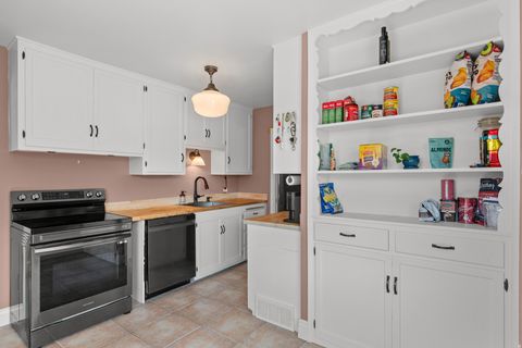 Tiny photo for 5848 S 157 W, Murray, UT 84107 (MLS # 2156010)