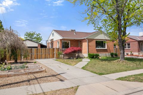 Photo of 5848 S 157 W, Murray, UT 84107 (MLS # 2156010)