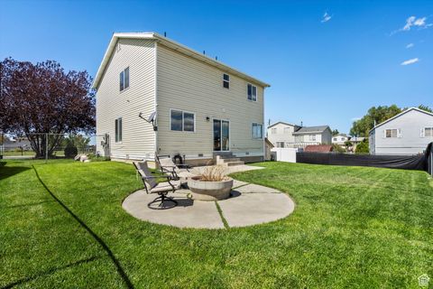 Tiny photo for 5116 S 4300 W, Hooper, UT 84315 (MLS # 2112686)