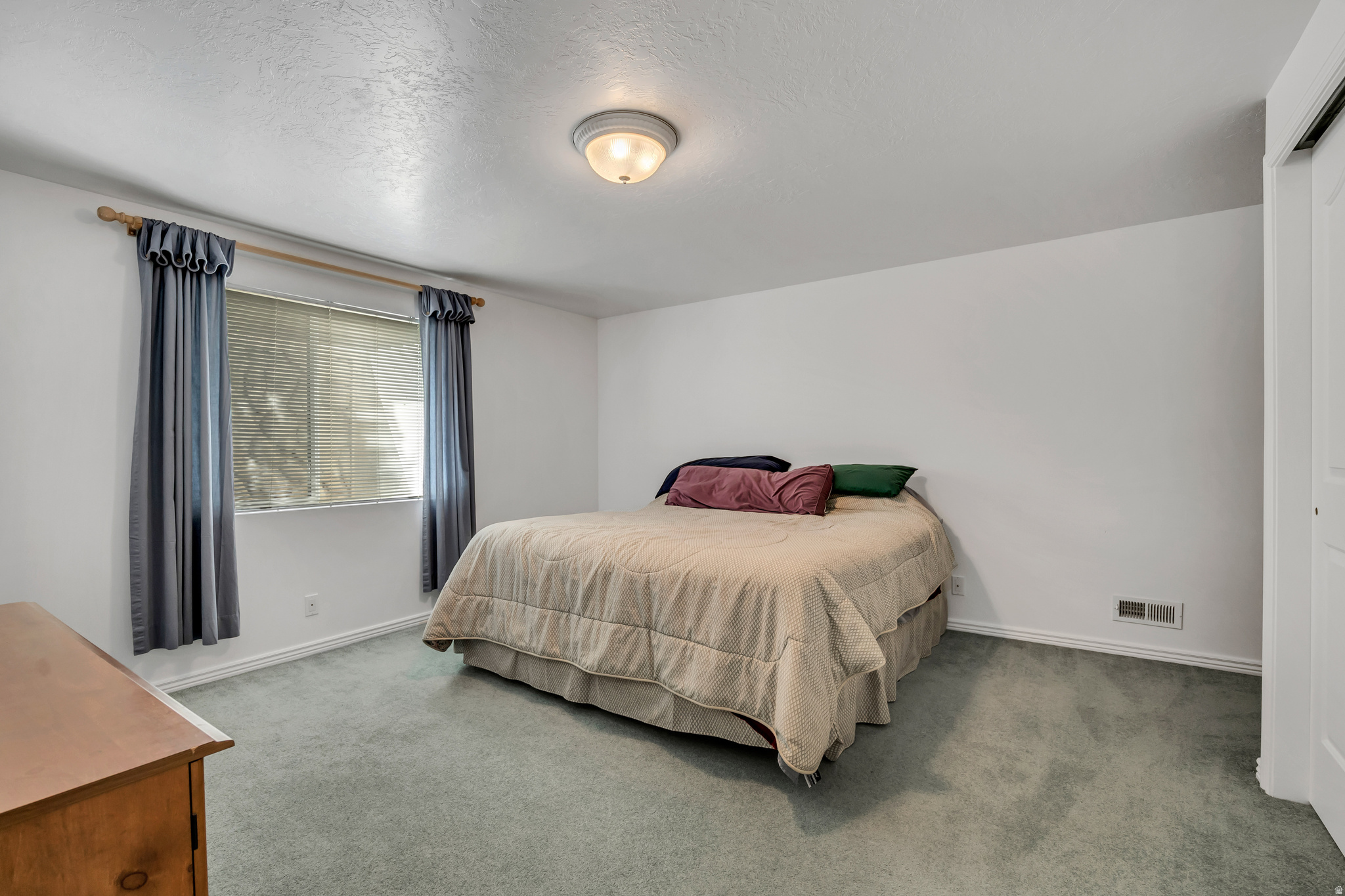 JONES FARM - Residential