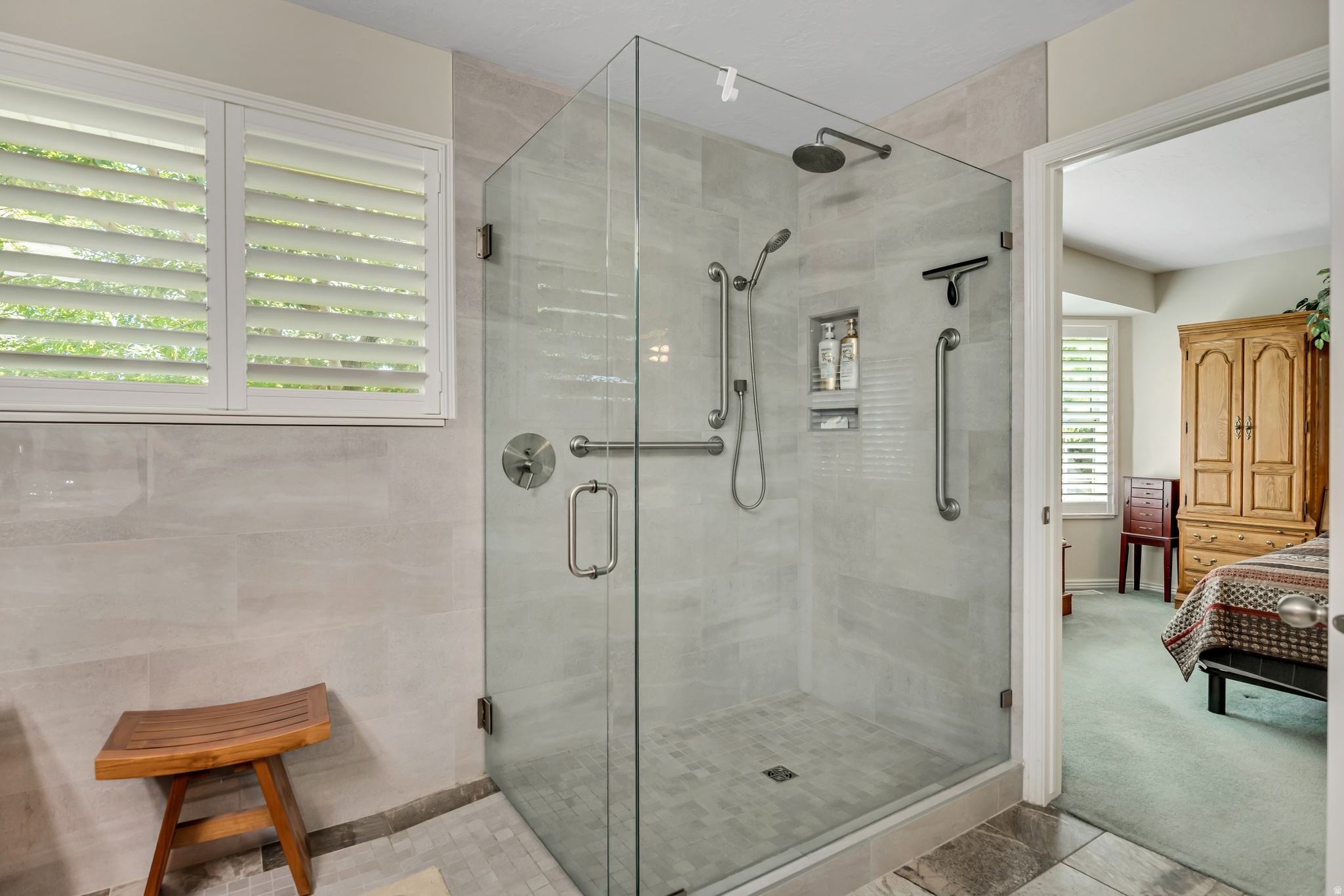 JONES FARM - Residential