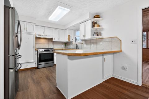 Tiny photo for 3129 N 1050 E, North Ogden, UT 84414 (MLS # 2132211)