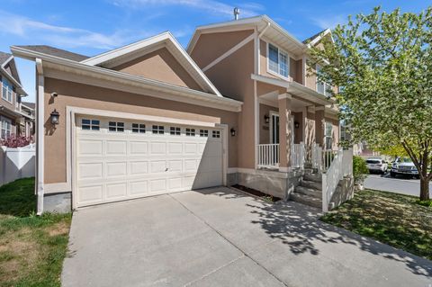 Photo of 7626 S CALENDULA LN W, West Jordan, UT 84081 (MLS # 2148366)