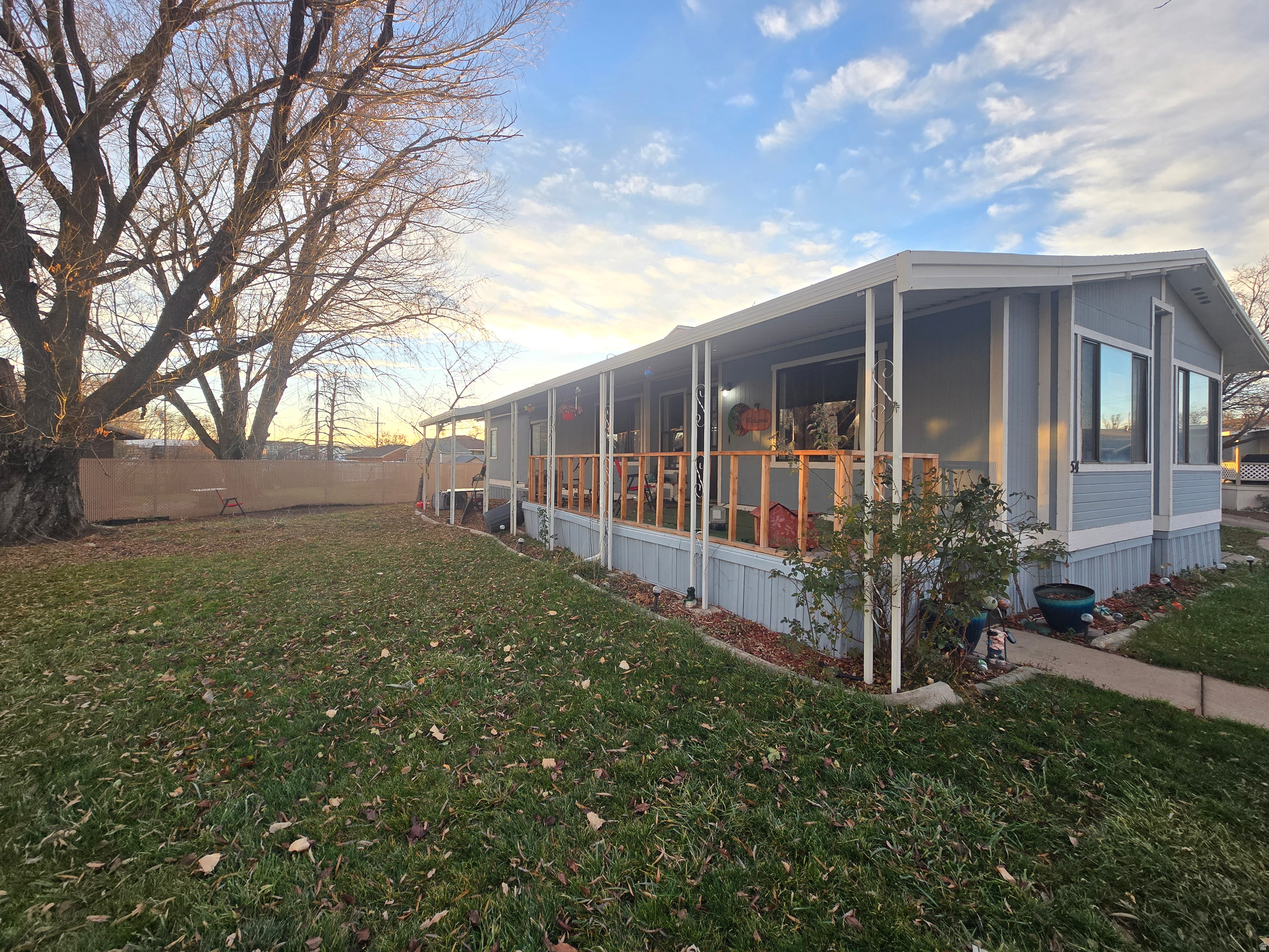 WASHINGTON ESTATES - Residential