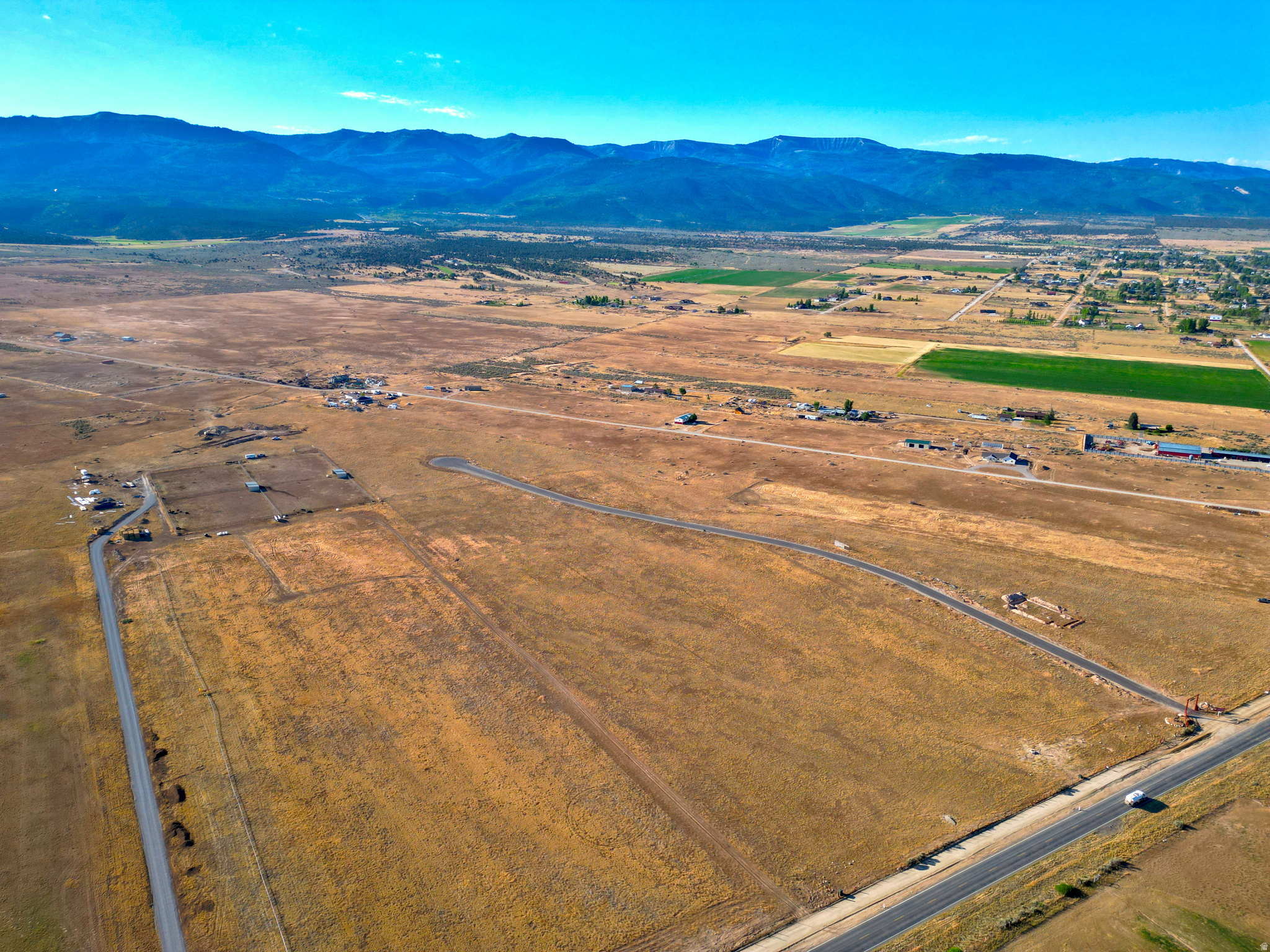 FOX SPRINGS ESTATES - Land