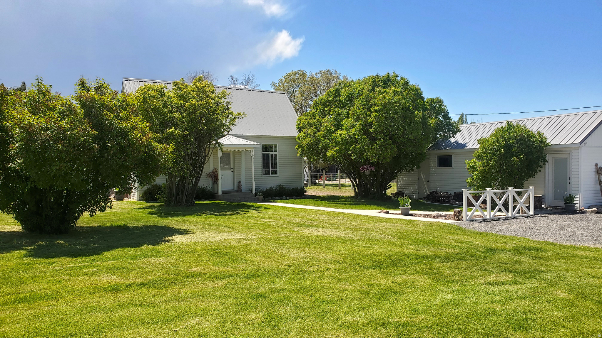 PARADISE CITY SURVEY - Residential