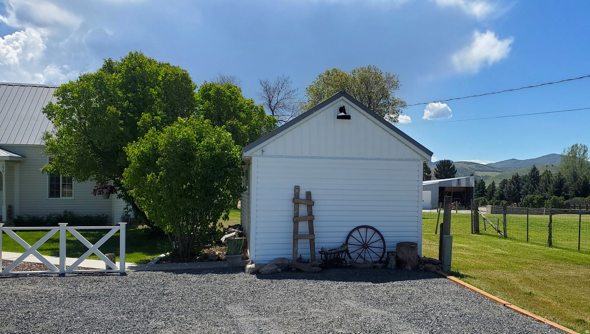 PARADISE CITY SURVEY - Residential