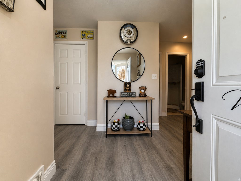 Photo of 262 E POPLAR CT, Garland, UT 84312 (MLS # 2180910)