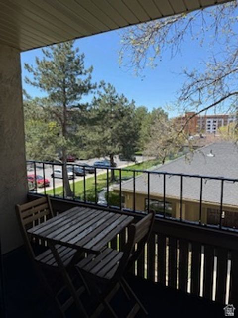 Tiny photo for 550 S 400 E #3210, Salt Lake City, UT 84111 (MLS # 2148491)