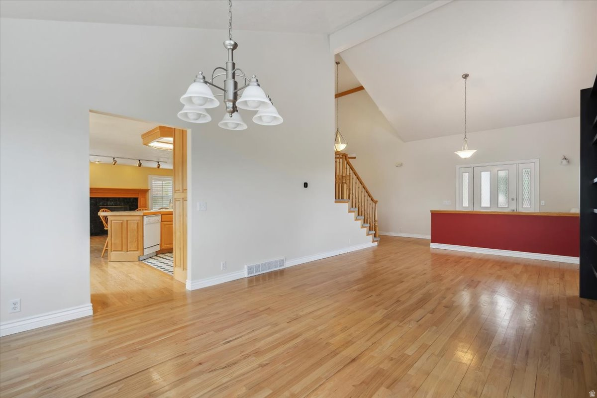 HILLSBOROUGH - Residential