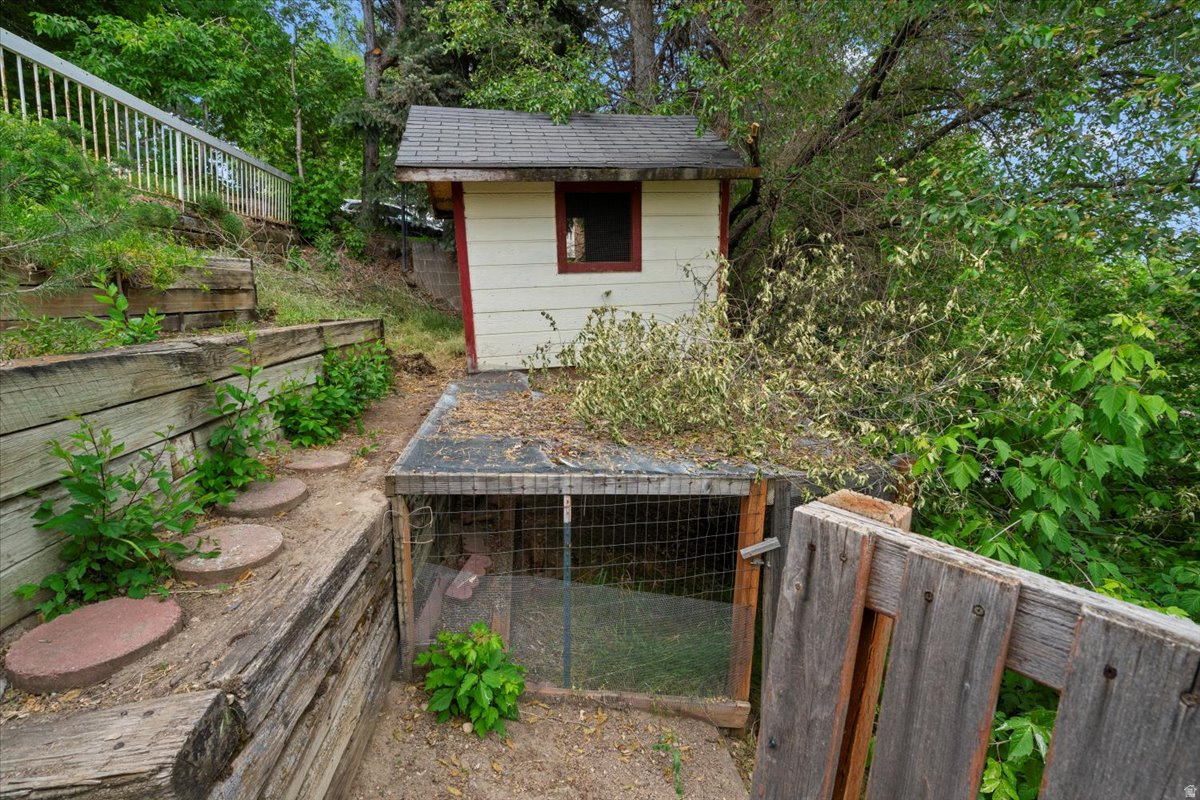 HILLSBOROUGH - Residential