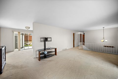 Tiny photo for 994 DEBORAH DR, Bountiful, UT 84010 (MLS # 2144516)