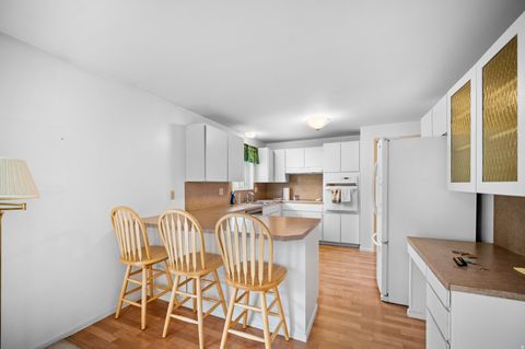 Tiny photo for 994 DEBORAH DR, Bountiful, UT 84010 (MLS # 2144516)