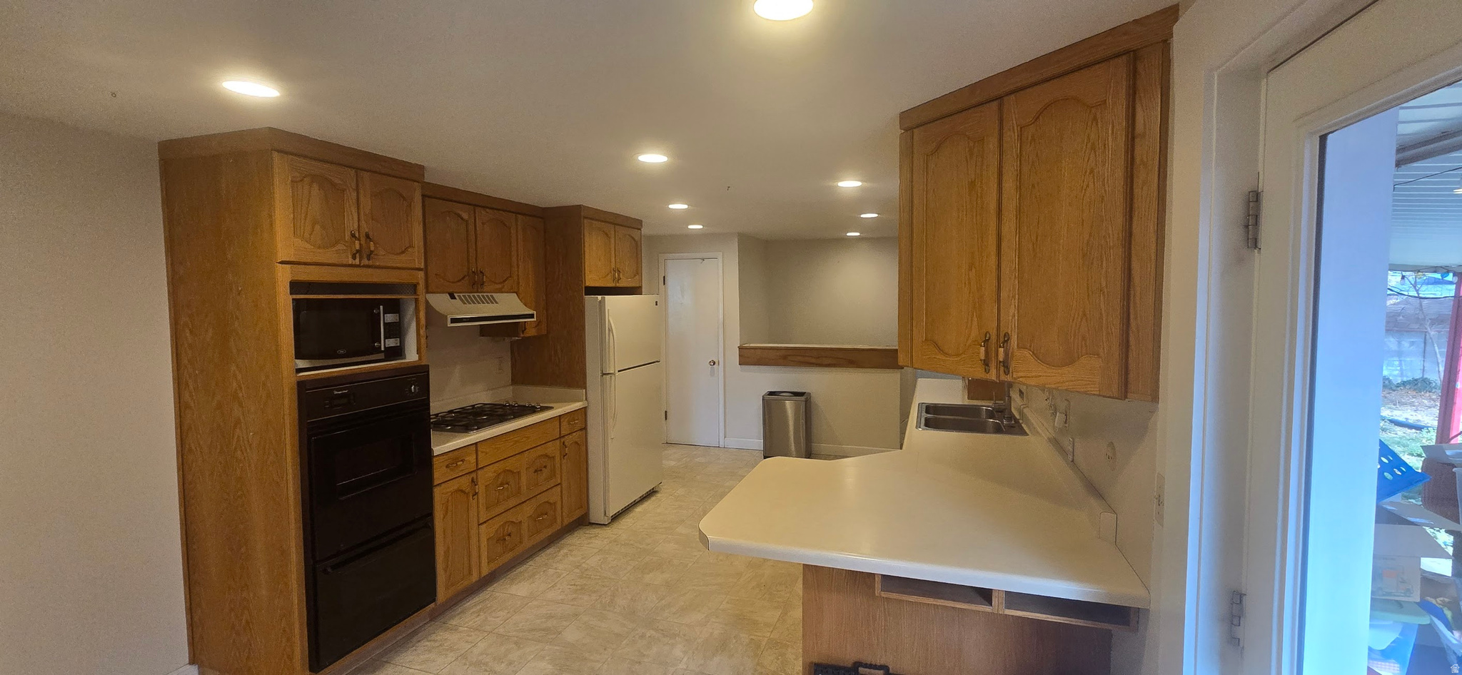 WESTERN ACRES - Residential