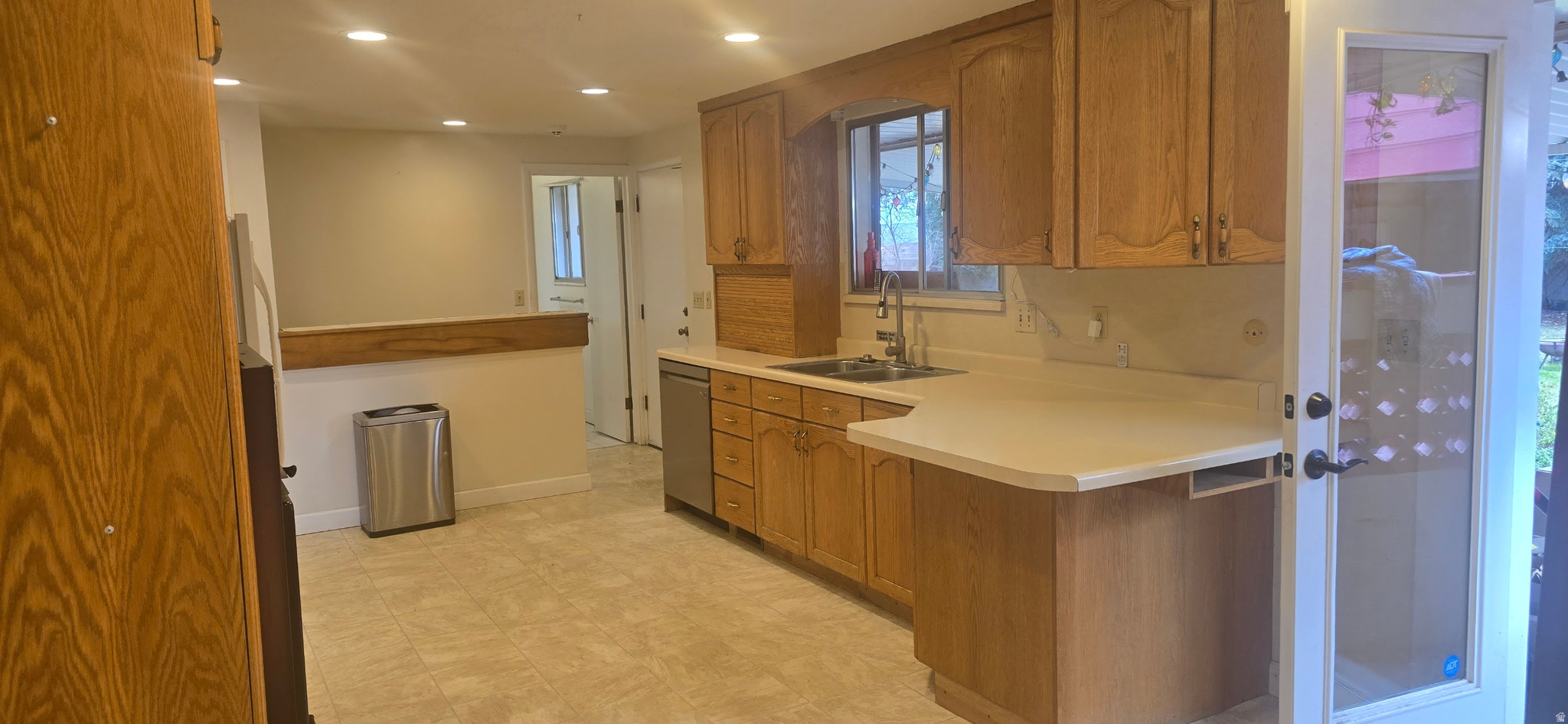 WESTERN ACRES - Residential