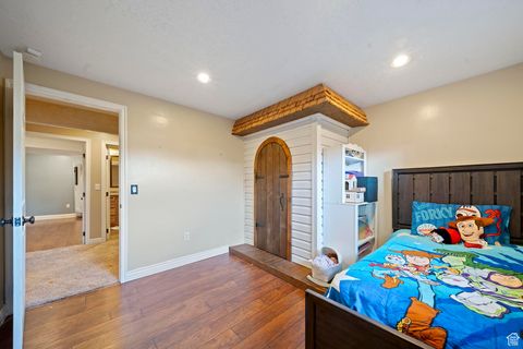 Tiny photo for 4072 W ASCOT DOWNS DR, South Jordan, UT 84009 (MLS # 2117145)