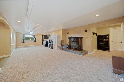 Tiny photo for 4072 W ASCOT DOWNS DR, South Jordan, UT 84009 (MLS # 2117145)