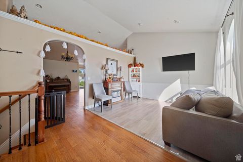 Tiny photo for 4072 W ASCOT DOWNS DR, South Jordan, UT 84009 (MLS # 2117145)