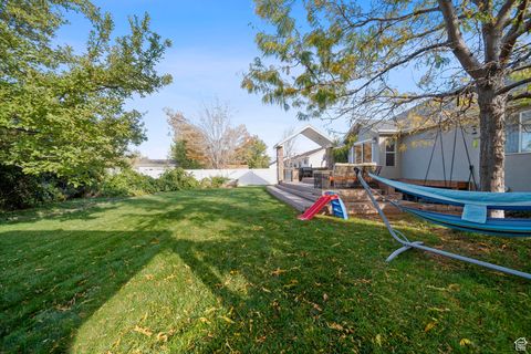 Tiny photo for 4072 W ASCOT DOWNS DR, South Jordan, UT 84009 (MLS # 2117145)