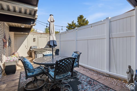 Tiny photo for 1513 E 5975 S, Holladay, UT 84121 (MLS # 2193810)