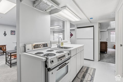 Tiny photo for 1513 E 5975 S, Holladay, UT 84121 (MLS # 2193810)