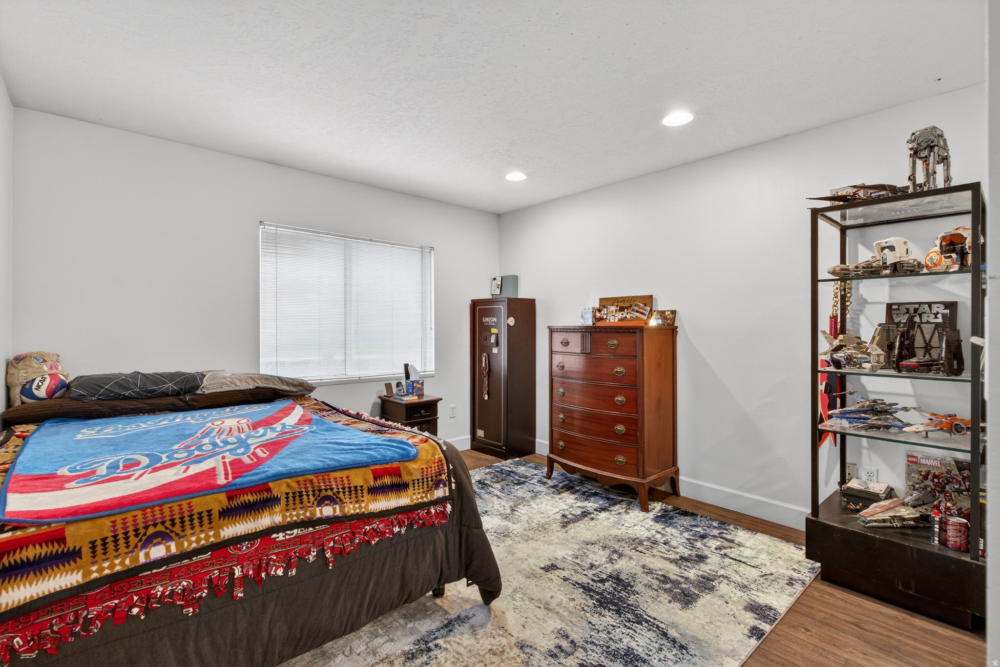 RIVERSIDE AVE CONDO - Residential