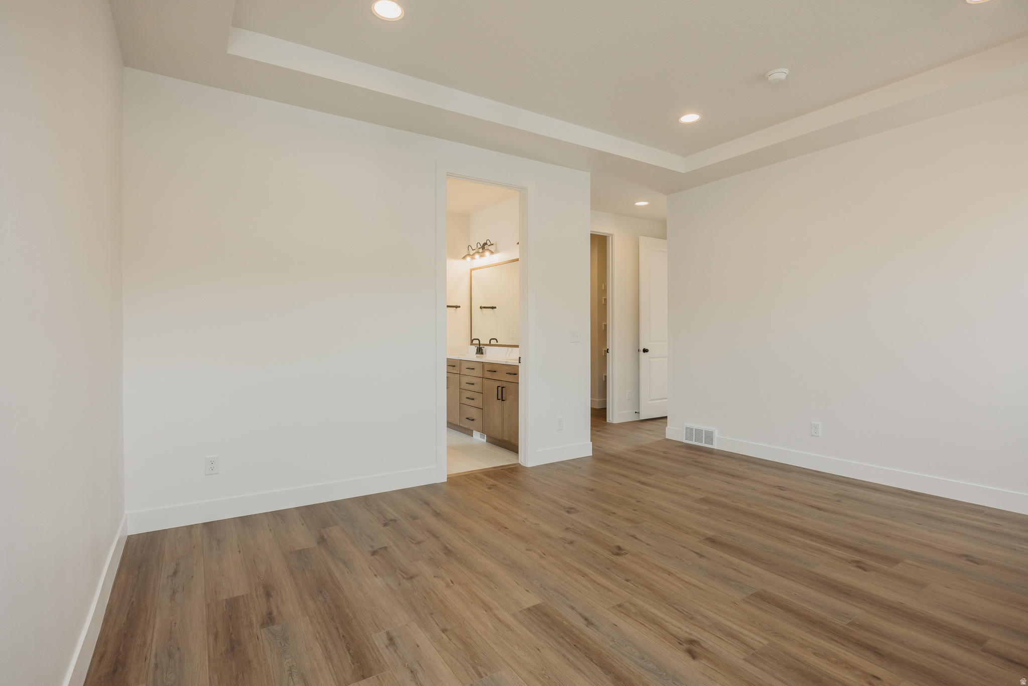 CANYON POINT - Residential