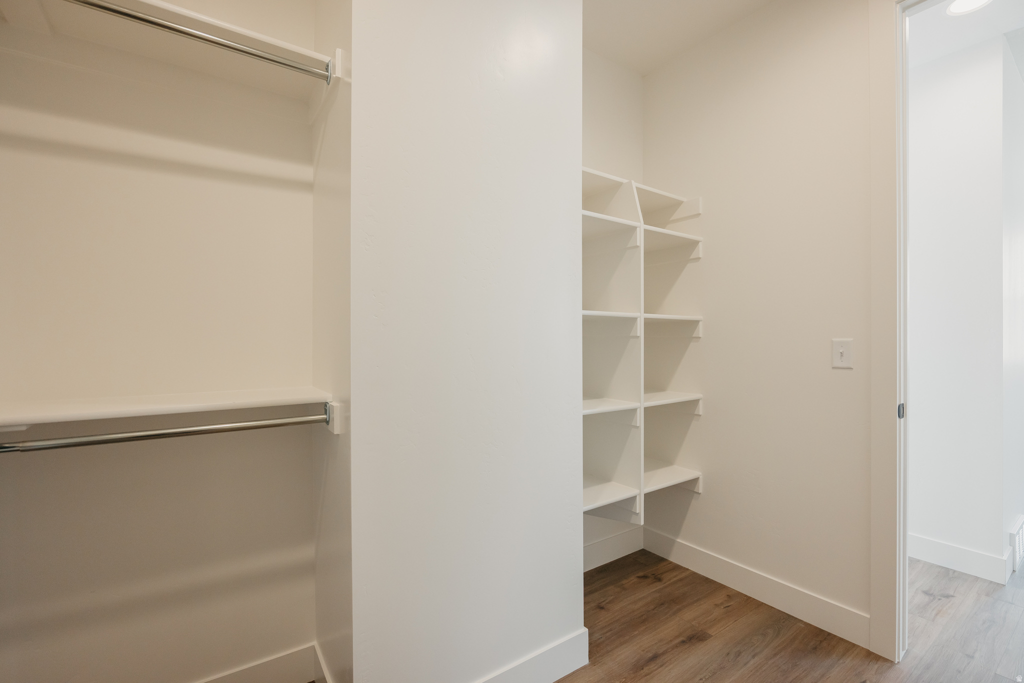 CANYON POINT - Residential