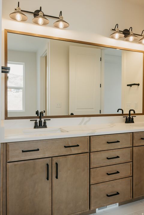 Tiny photo for 5877 N CANYON RIM RD, Lehi, UT 84048 (MLS # 2125634)