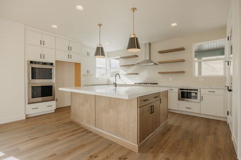 Tiny photo for 5877 N CANYON RIM RD, Lehi, UT 84048 (MLS # 2125634)