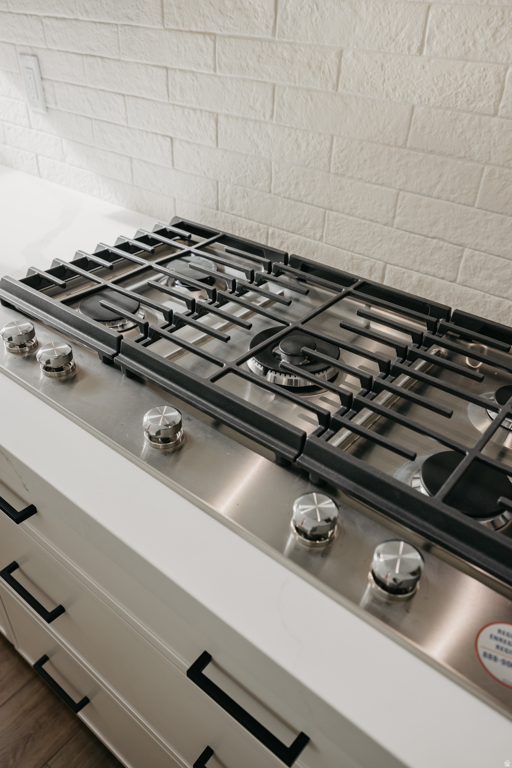 CANYON POINT - Residential