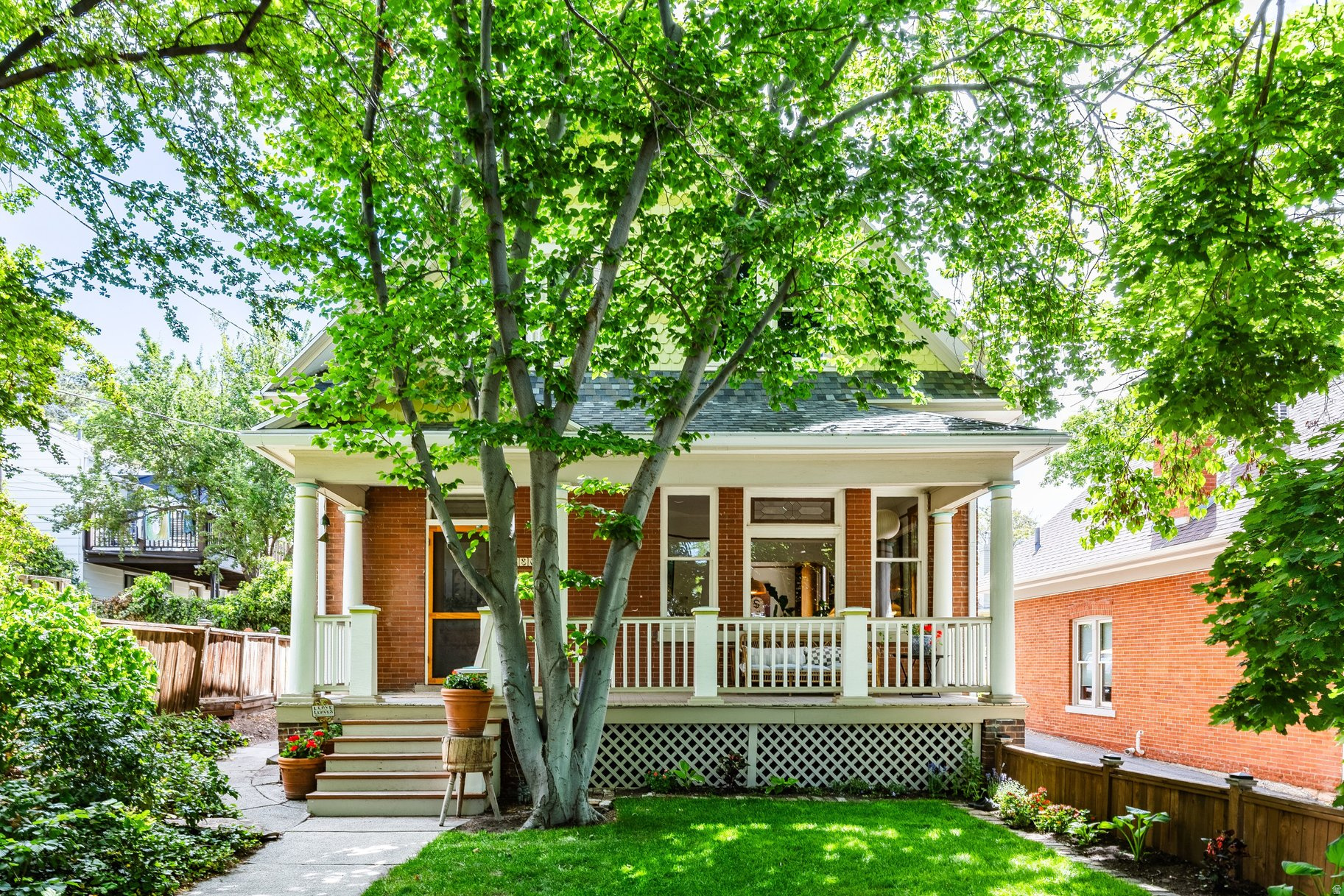 AVENUES - Residential