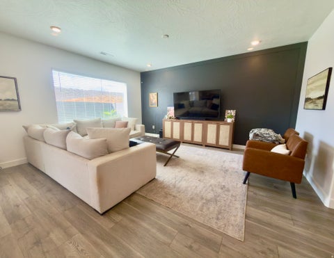 Tiny photo for 1610 S RIPPLE ROCK DR, Washington, UT 84780 (MLS # 2173241)