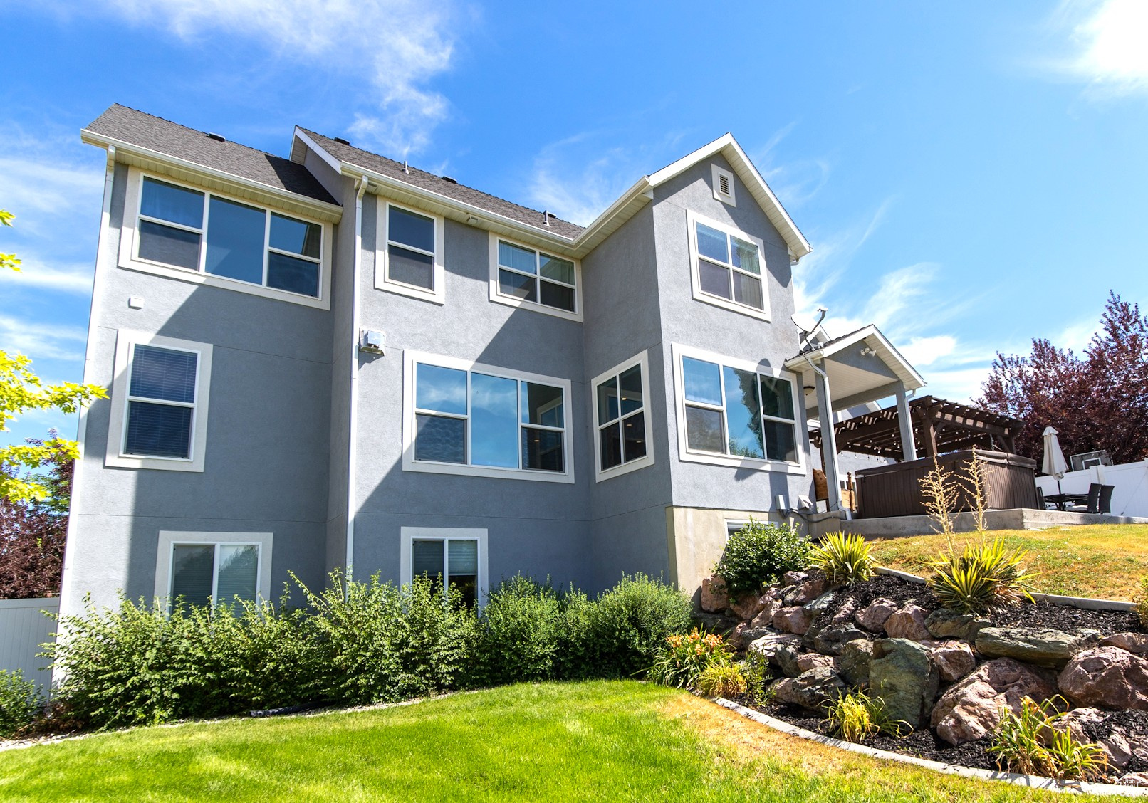 520 E 100, Hyde Park, Utah image 7