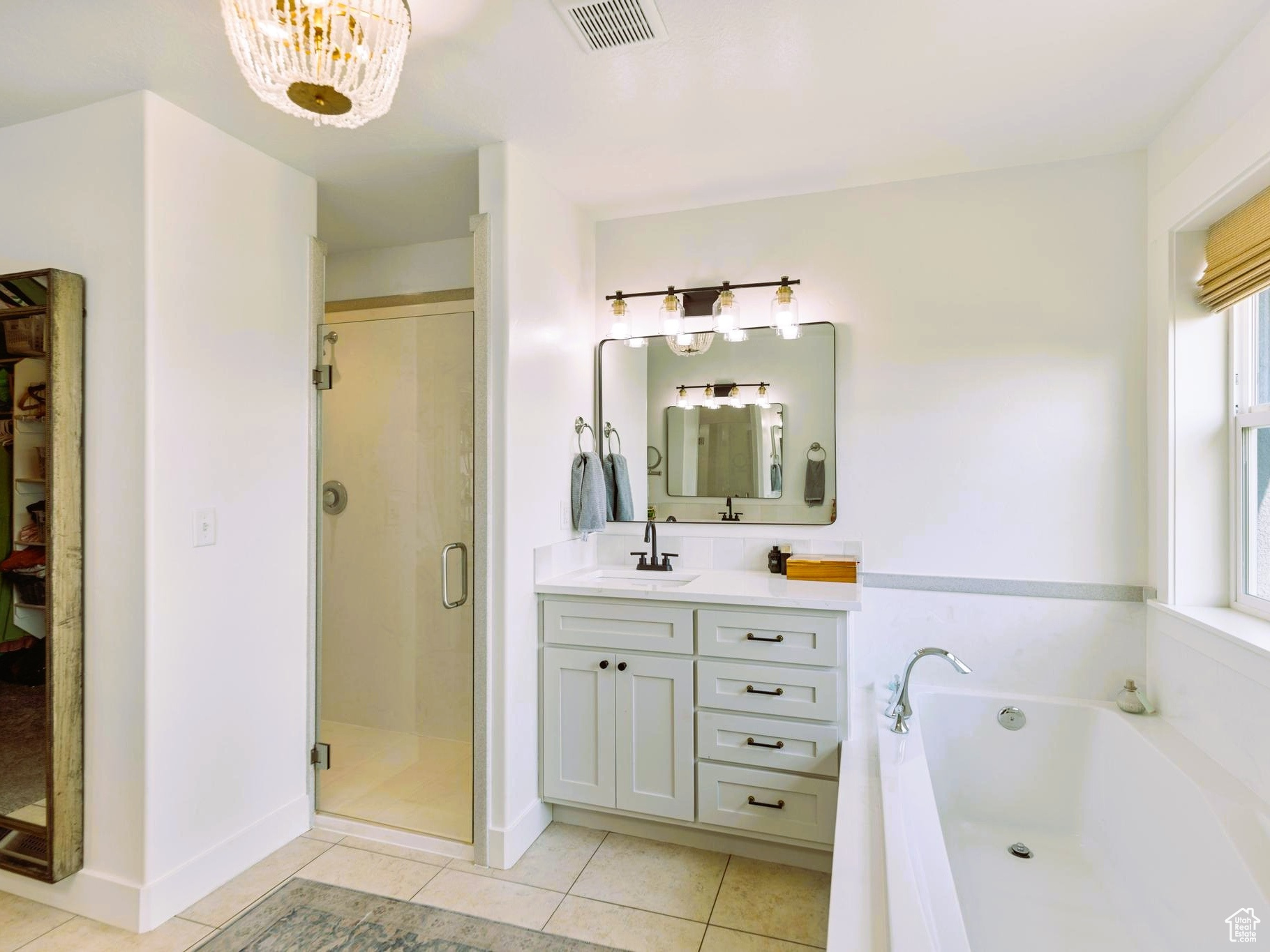 520 E 100, Hyde Park, Utah image 42