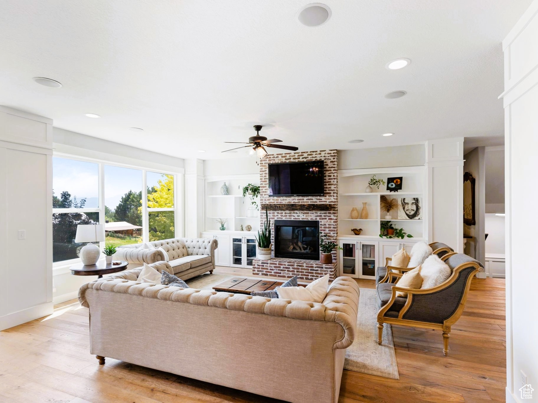 520 E 100, Hyde Park, Utah image 24