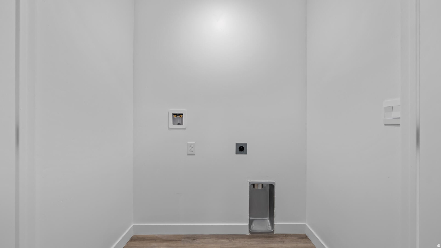 LAVENDER CANYON AT LONG VALLEY - Residential